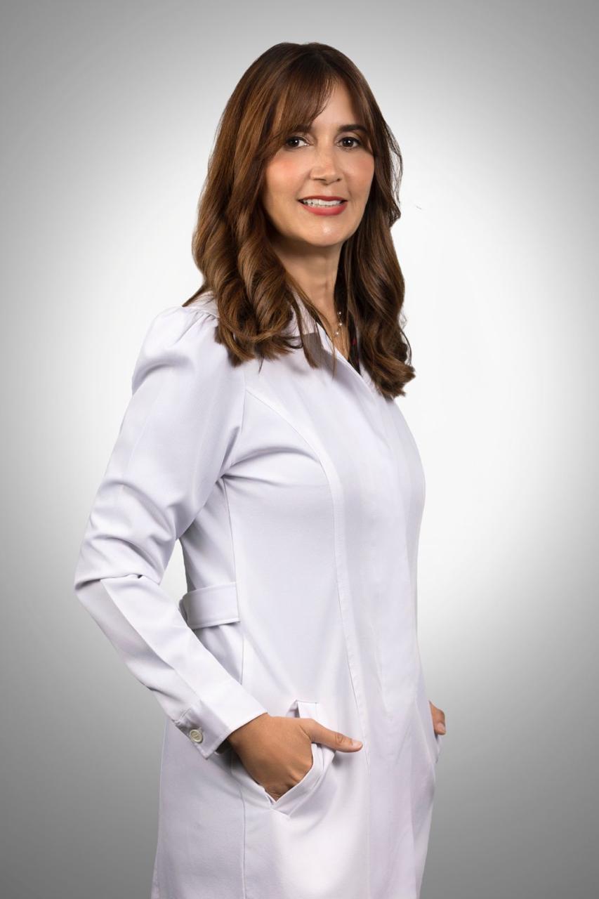 Dra. Rachel Alburquerque